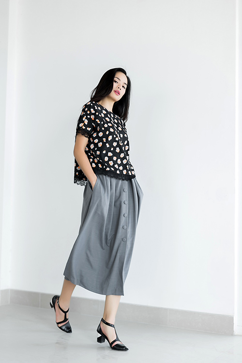 Mặc đẹp nữ tính như nàng người mẫu cá tính - 4