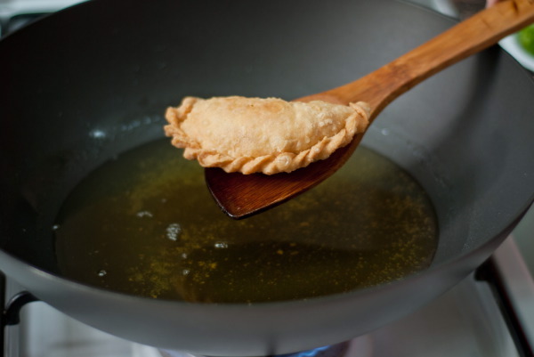 Giòn tan bánh gối kiểu Ấn Độ - 8