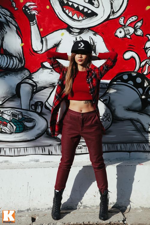 Street style bụi bặm của nữ rapper Suboi - 7