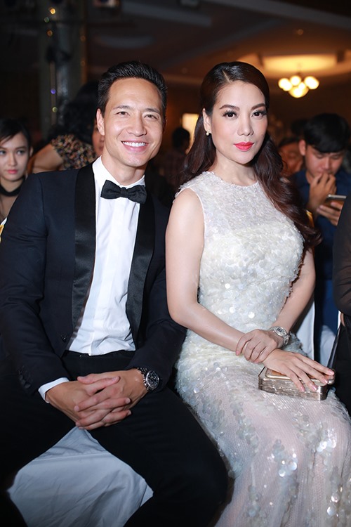 Diễm My 9X đọ độ nóng bỏng với HH Giáng My - 12