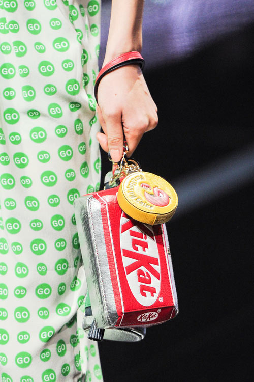 Những chiếc túi khiến bạn quot;mắt tròn mắt dẹtquot; - 8