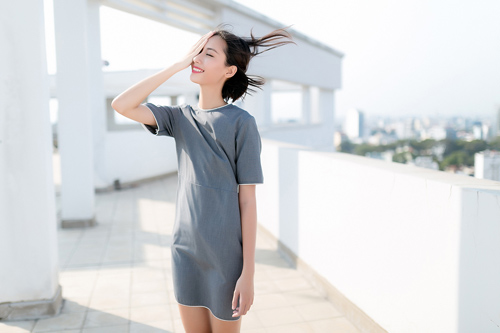 Thời trang tối giản hạ nhiệt Sài Gòn nắng nóng - 1