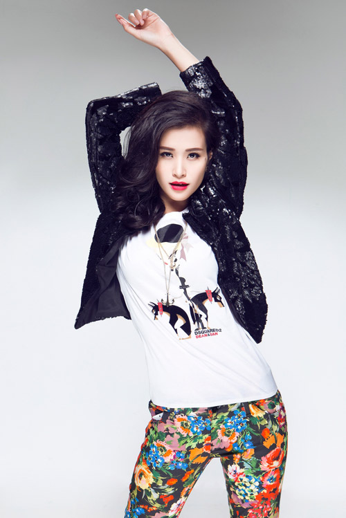 Đông Nhi gợi cảm và cá tính trong bộ ảnh mới - 12