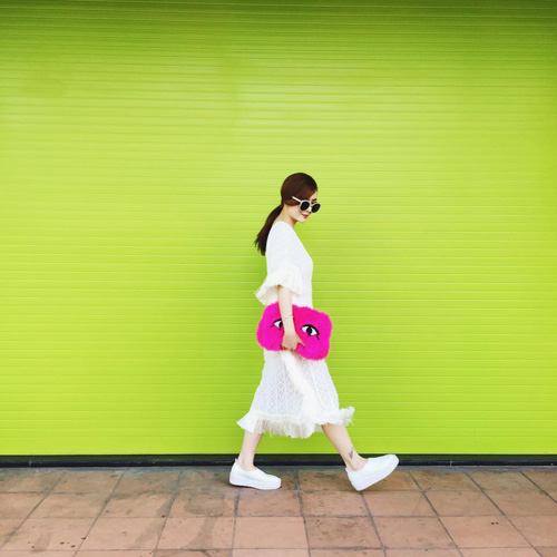 Những chiếc túi quot;chất chơiquot; của chị em Song Yến - 1