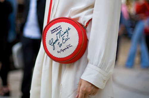 Những chiếc túi quot;chất chơiquot; của chị em Song Yến - 18