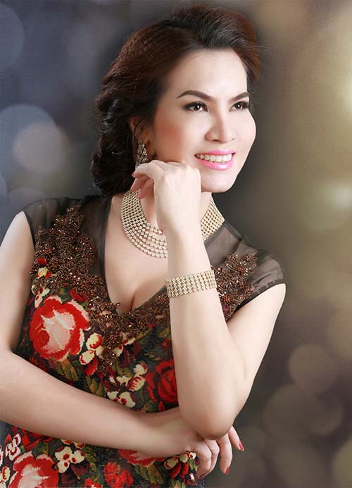 HH Kim Hồng: quot;Làm mẹ phải để đức cho conquot; - 3