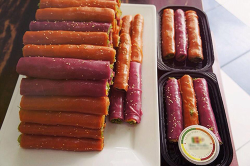 Đi ăn phở cuốn quot;bảy sắc cầu vồngquot; ở Quận 1 - 3