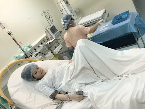 Bà mẹ hot girl và bí quyết quot;đẻ xong vẫn như khôngquot; - 1