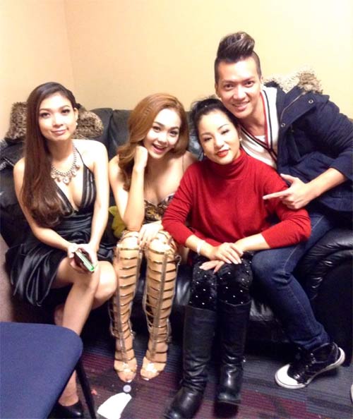 Siêu mẫu Ngọc Thạch khoe bụng bầu mừng sinh nhật chồng - 10