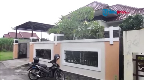 Bỏ 1.5 tỷ mua nhà được tặng bà chủ xinh đẹp - 5