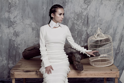 MC Huyền Ny táo bạo quot;thả rông” trên Vogue Ý - 3