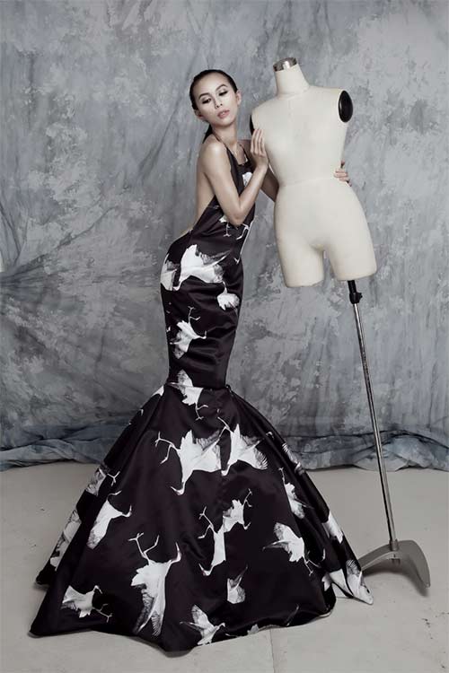 MC Huyền Ny táo bạo quot;thả rông” trên Vogue Ý - 7