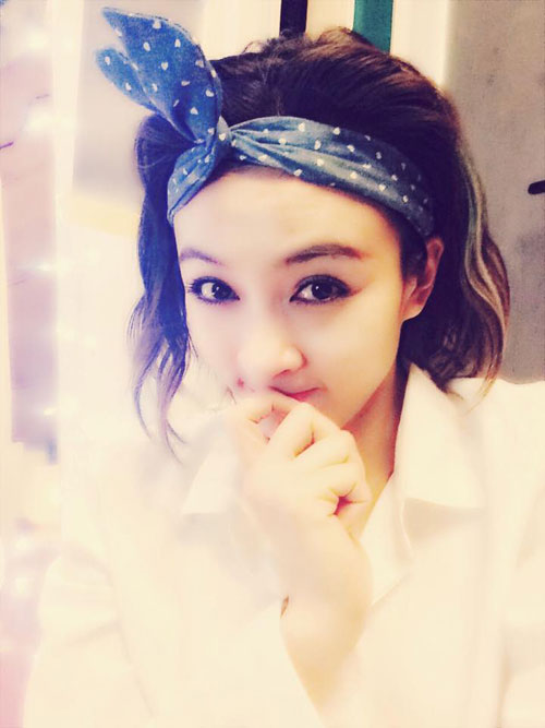 Cô gái cạo đầu trọc gây #039;sốt#039; Vietnam Idol 2015 - 6