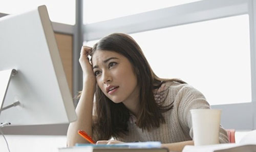 4 lý do để bạn chấm dứt ngay việc chạm tay lên mặt - 4