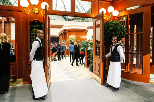 3 show thời trang khiến người xem mê mẩn - 1