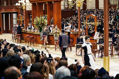 3 show thời trang khiến người xem mê mẩn - 7