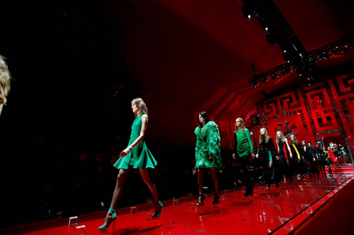 3 show thời trang khiến người xem mê mẩn - 13