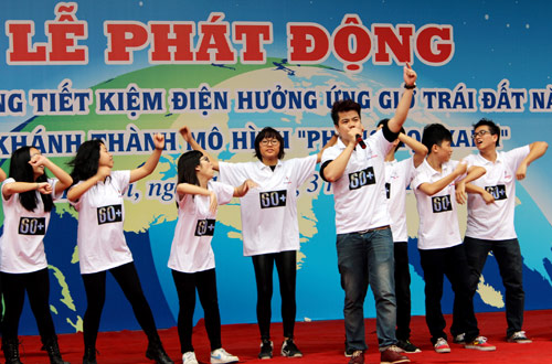 Giới trẻ Thủ đô chung tay chống biến đổi khí hậu - 1