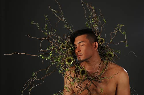 Nguyễn Hồng Ân mời linh mục và sư thầy hát trong album mới - 7