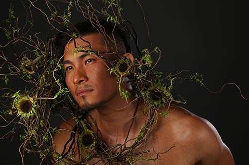 Nguyễn Hồng Ân mời linh mục và sư thầy hát trong album mới - 8