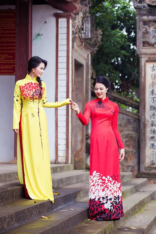 HH quý bà Trần Thị Quỳnh, Sonya Sương Đặng đọ dáng mềm - 2