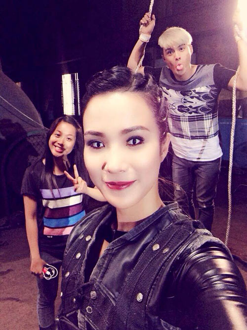 Sao Việt khiến fan giật mình vì khuôn mặt V-line lạ - 12