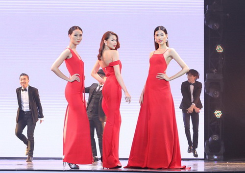 Thanh Hằng tiết lộ dáng đi quot;hai hàngquot; thời chưa nổi tiếng - 9