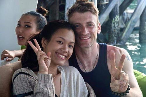 Phương Vy Idol và chồng Tây giản dị đi tuần trăng mật - 3