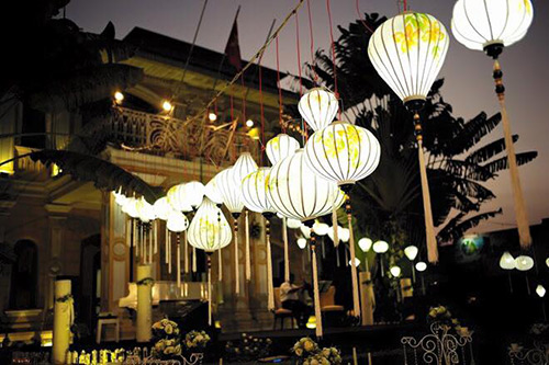 Ngắm không gian cưới lung linh của Dustin Nguyễn - 1