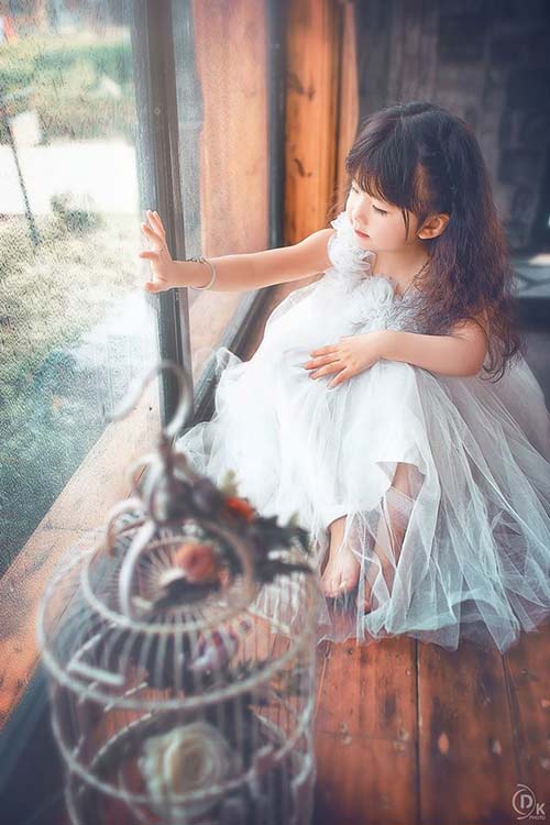 quot;Liêu xiêuquot; với bé Việt lai Trung đẹp như thiên sứ - 8