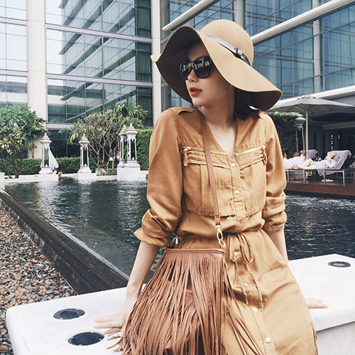 Minh Hằng khoe thời trang hè tươi rói ở Thái Lan - 4