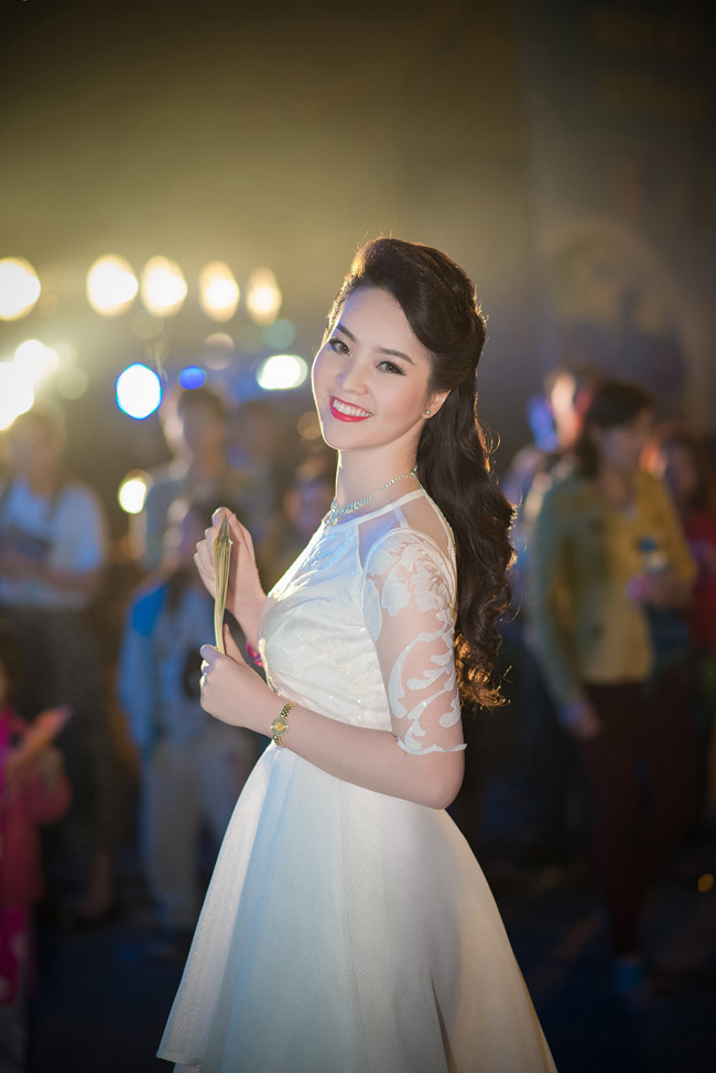 Á hậu Thụy Vân sinh năm 1986, là người Hà Nội (gốc Hà Đông). Năm 2008, Thụy Vân đoạt ngôi vị Á hậu của cuộc thi Hoa hậu Việt Nam 2008. 
