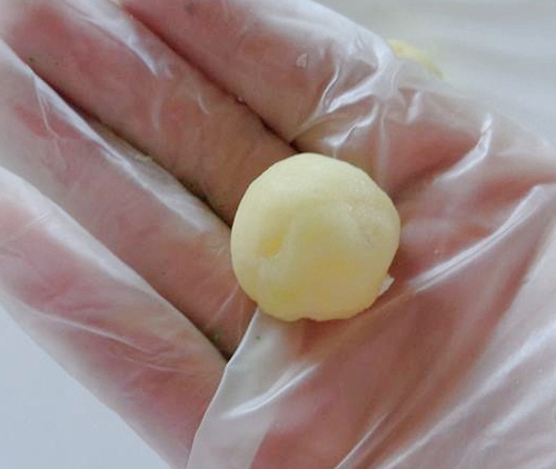 Làm chè trôi nước ngũ sắc từ sữa hoa quả - 2