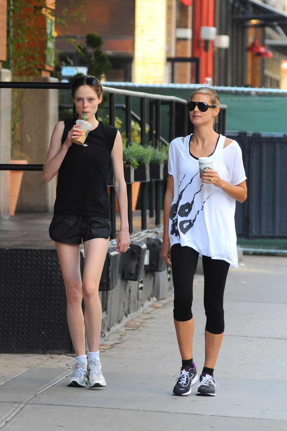 Mặc đẹp như quot;Nữ hoàng tạo dángquot; Coco Rocha - 8