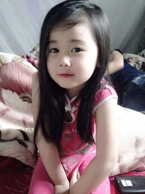 Bé gái Thái Nguyên xinh đẹp hút 13 nghìn likes - 4