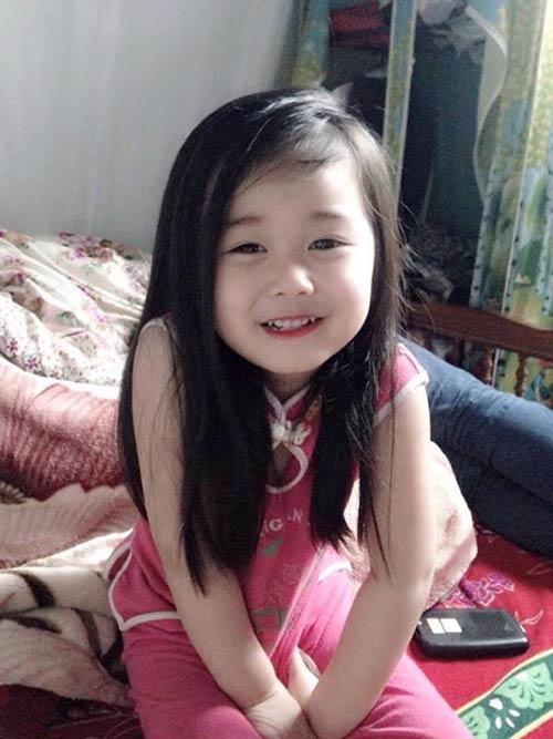 Bé gái Thái Nguyên xinh đẹp hút 13 nghìn likes - 7