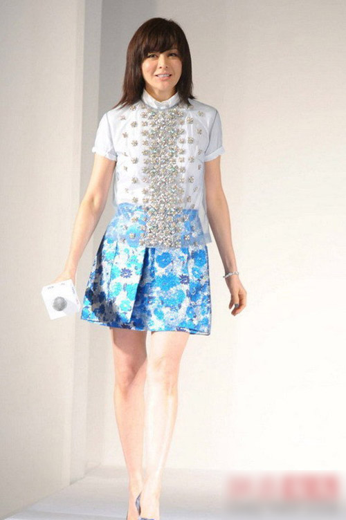 Những người đẹp có đôi chân đạt chuẩn tỷ lệ vàng - 14