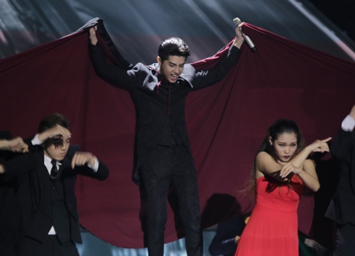 The Remix 2016: Hoàng Thùy Linh, Hương Tràm quot;đốt cháyquot; sân khấu - 19