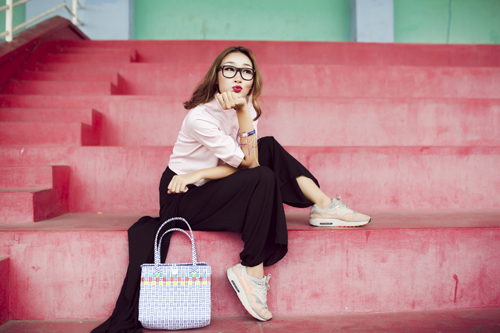 Trang Khiếu nhí nhảnh với phong cách sporty chic - 11