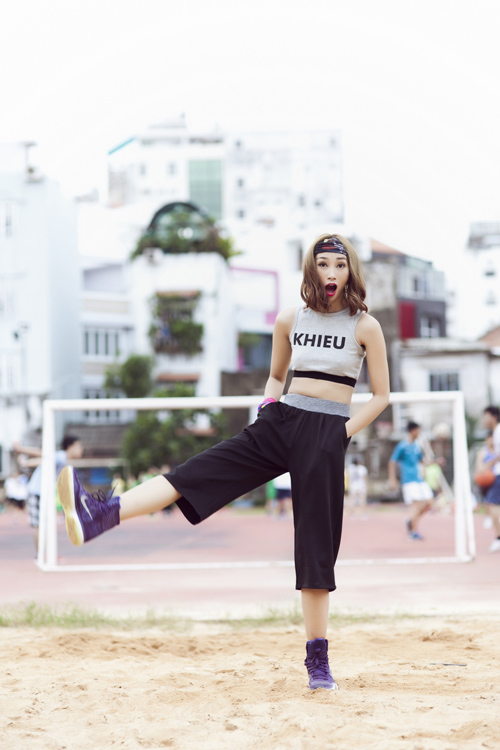 Trang Khiếu nhí nhảnh với phong cách sporty chic - 2