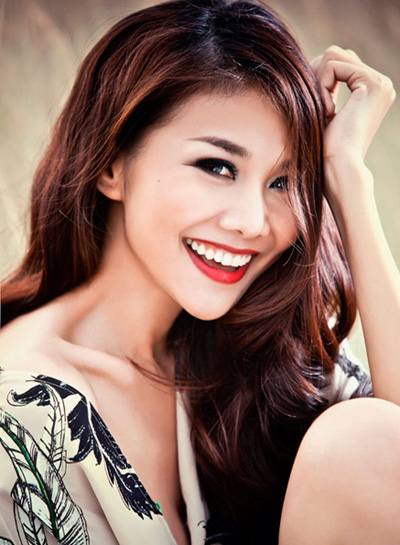 So nhan sắc 5 người đẹp chân dài nhất Vbiz - 16