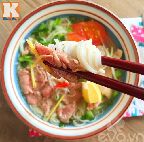 Bữa sáng với bún sườn, bò nóng hổi - 7
