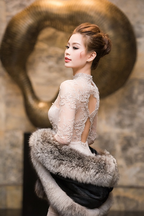 Á hậu Diễm Trang thôi miên mọi ánh nhìn tại sự kiện - 3