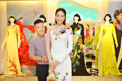 Phạm Hương  đội vương miện, thử áo dài quot;độcquot; - 3