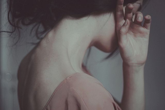 Em có chồng rồi, anh có yêu không? - 1