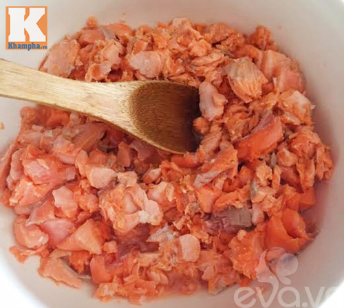 Cách làm ruốc cá hồi bông ngon - 4