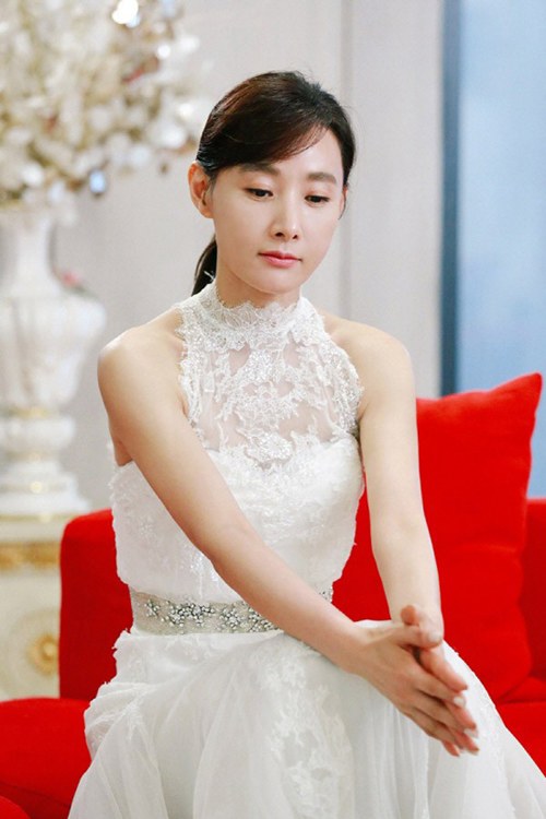Nhan sắc lộng lẫy của những cô dâu trên màn ảnh nhỏ Hàn - 15