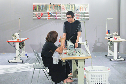 Project Runway tập 5: Ba thí sinh bị loại trong tiếc nuối - 7