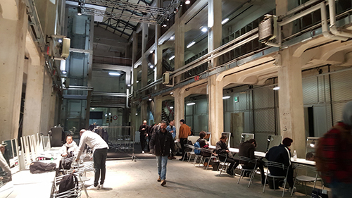 Trang Khiếu bất ngờ quot;trúngquot; show diễn lớn tại Milan - 6