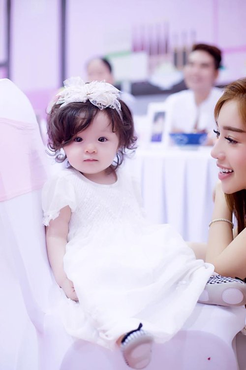 Sao Việt bật mí ý nghĩa tên của con - 1